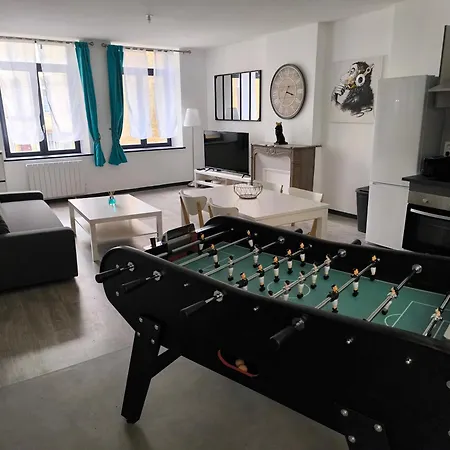 Appartement Logis De La Forteresse - T2- Wifi- Parking Sedan
